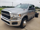 Used 2022 RAM 3500 Tradesman w/ Chrome Appearance Group image 4