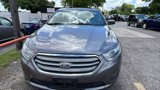 Used 2013 Ford Taurus SEL image 2