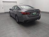 Used 2024 Nissan Altima 2.5 SV w/ SV Premium Package image 5