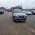 Used 2023 Nissan Rogue SV image 3