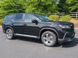 New 2025 Honda Pilot EX-L image 2