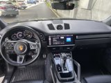 Used 2020 Porsche Cayenne Turbo S image 3