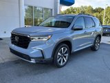New 2025 Honda Pilot Touring image 2