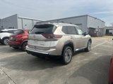 New 2025 Nissan Rogue Platinum image 2