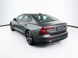 Used 2025 Volvo S60 B5 Core image 5