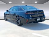 New 2026 BMW 750e xDrive w/ Premium Package image 3