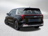 New 2025 Kia Carnival image 4