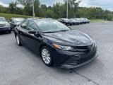 Used 2020 Toyota Camry LE image 2