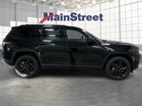Used 2023 Jeep Grand Cherokee Altitude image 6