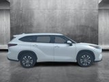 Certified 2024 Toyota Highlander XLE image 3