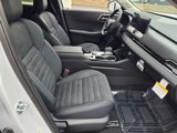 New 2025 Mitsubishi Outlander SE image 4