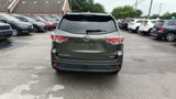 Used 2015 Toyota Highlander XLE image 4