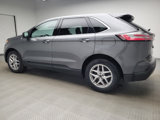 Used 2023 Ford Edge SEL image 3