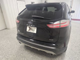 Used 2022 Ford Edge Titanium image 6