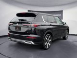 New 2025 Mitsubishi Outlander SE image 5