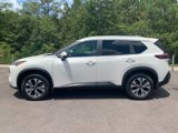 Used 2022 Nissan Rogue SV image 5