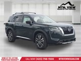 New 2025 Nissan Pathfinder Platinum image 3