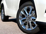 New 2025 Toyota Highlander Limited image 2