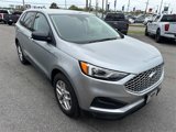 Used 2024 Ford Edge SE image 3