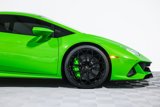 Used 2020 Lamborghini Huracan EVO image 3