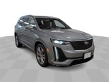 Used 2023 Cadillac XT6 Premium Luxury image 2