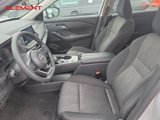 Used 2024 Nissan Rogue SV image 3