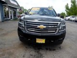 Used 2018 Chevrolet Suburban LT w/ LT Signature Package image 4