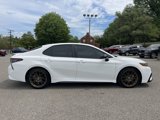 Used 2023 Toyota Camry SE image 3