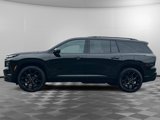 Used 2024 Chevrolet Traverse RS w/ LPO, Floor Liner Package image 4