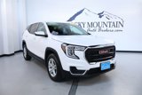 Used 2024 GMC Terrain SLE image 1