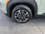 Used 2025 Chevrolet TrailBlazer LT image 4