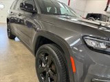 Certified 2022 Jeep Grand Cherokee L Limited w/ Black Appearance Package image 3