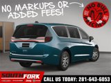 New 2025 Chrysler Pacifica Select image 5