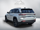New 2025 Jeep Grand Cherokee Limited w/ Black Appearance Package image 4