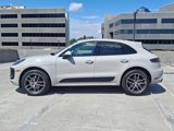 Certified 2025 Porsche Macan image 2