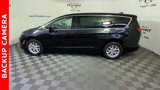 Used 2022 Chrysler Voyager LX image 6