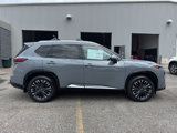 New 2025 Nissan Rogue Platinum image 2