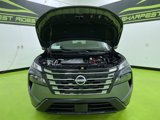Used 2024 Nissan Rogue SV image 4
