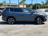 New 2025 Mitsubishi Outlander SE image 3
