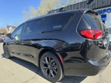 Used 2020 Chrysler Pacifica Touring-L Plus image 6
