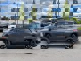New 2025 Jeep Grand Cherokee L Altitude image 2