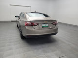 Used 2022 Chevrolet Malibu LT image 6