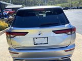 Used 2024 Mitsubishi Outlander SE image 6
