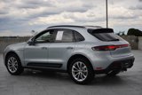 Used 2025 Porsche Macan image 3