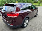 Used 2017 Kia Sorento AWD image 5