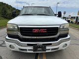 Used 2006 GMC Sierra 2500 SLE w/ Heavy-Duty Power Package image 3