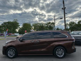 Used 2023 Toyota Sienna XLE image 4
