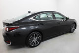 Used 2023 Lexus ES 300h w/ Premium Package image 6