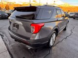 Used 2023 Ford Explorer Limited w/ Equipment Group 301A image 4