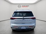 New 2025 Nissan Pathfinder Platinum image 5